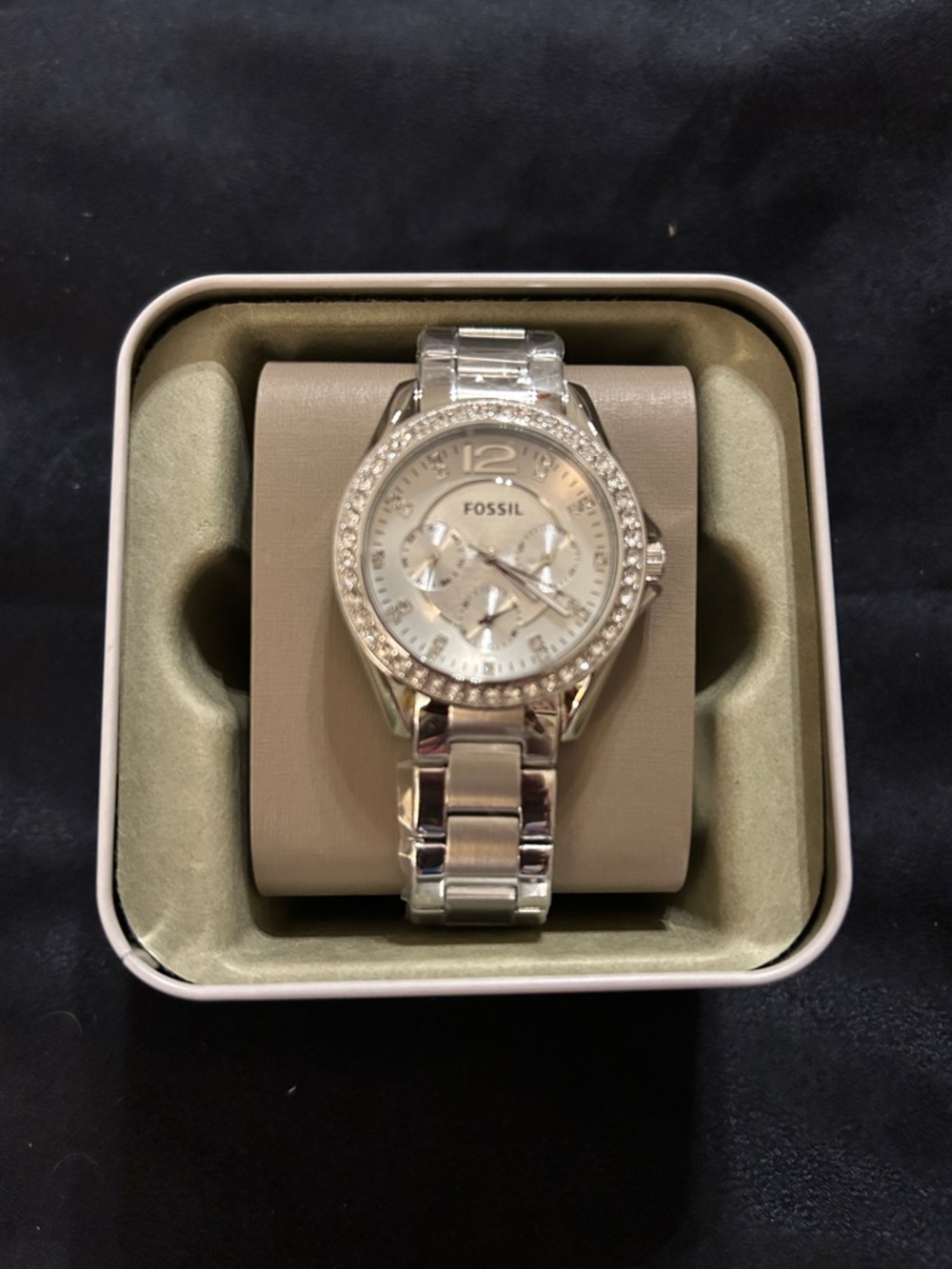 New Fossil Silver Crystal-Accent Stainless Bracelet Watch in Decorative Tin